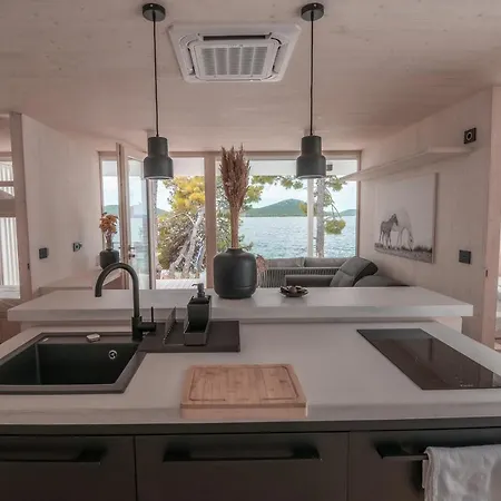 Oi Concept Village Ferienhaus